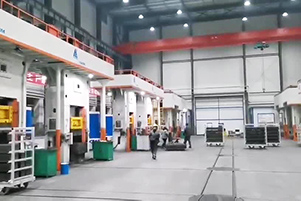 伺服螺旋壓力機(jī) 伺服螺旋壓力機(jī)