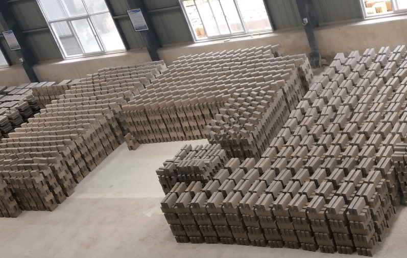 某耐火材料客戶生產現(xiàn)場